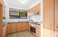 15 Fraser Crescent, Albion Park, NSW 2527