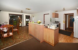 30 Station Street, Murchison, Vic 3610