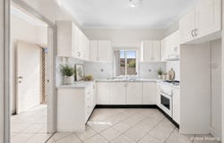 2/159 Targo Road, Girraween, NSW 2145