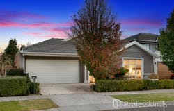 13 Sedge Street, Clyde North, Vic 3978