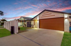 86 Hansen Street, Urangan, Qld 4655