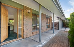34 Horseshoe Drive, Woodcroft, SA 5162