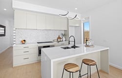 9 Pursuit Street, Mambourin, Vic 3024