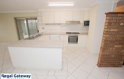 24 Durnsford Way, Camillo, WA 6111