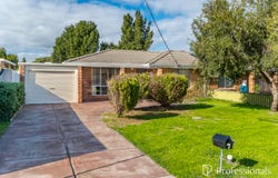 7 Dealy Close, Cannington, WA 6107