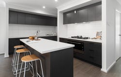 5 Hawksburn Road, Skye, Vic 3977