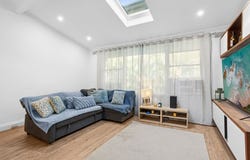 2/25 Seabeach Avenue, Mona Vale, NSW 2103