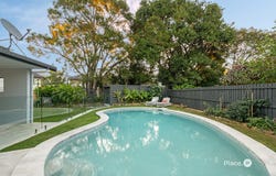 24 Lorna Street, Graceville, Qld 4075