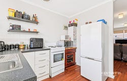 8/4 Para Road, Evanston, SA 5116