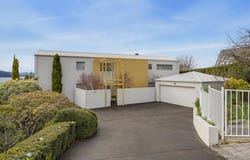 31 Suncoast Drive, Blackmans Bay, Tas 7052