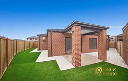 5 Reservoir Rd, Fraser Rise, Vic 3336