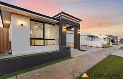 11 Lausanne Way, Canning Vale, WA 6155