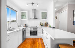 195 Sibley Road, Wynnum West, Qld 4178