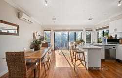 1 & 2/63 Victoria Road, Chirnside Park, Vic 3116
