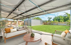 9 West Street, Marian, Qld 4753