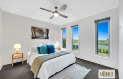 44 Picnic Avenue, Clyde North, Vic 3978