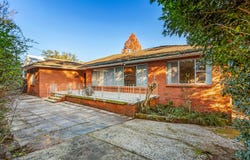 7 De Chair Avenue, Springwood, NSW 2777