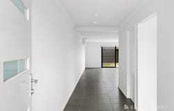 6 Fragrance Terrace, Manor Lakes, Vic 3024