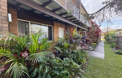 4/12 Errol Avenue, Paradise Point, Qld 4216