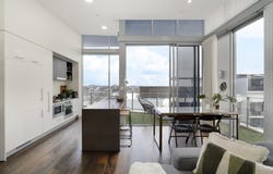 4142/37C Harbour Road, Hamilton, Qld 4007