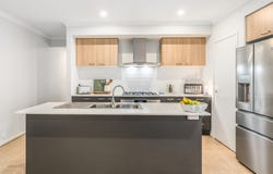 7 Crestview Street, Charlemont, Vic 3217