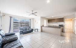 14 St Mellion Close, Sunbury, Vic 3429