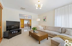 21 Queenscliff Road, Thomastown, Vic 3074