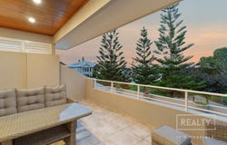 18 Tahiti Lane, Hillarys, WA 6025