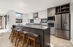 9 Katherine Court, Mornington, Vic 3931