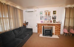 4 Clive Street, Wellington, NSW 2820