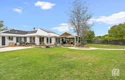 10 Rustle Nook, Pinjarra, WA 6208