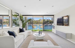 226/6 Cowper Wharf Road, Woolloomooloo, NSW 2011
