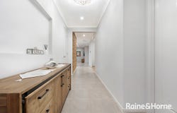 36 Pamplona Way, Clyde North, Vic 3978