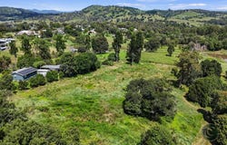 19 Country View Drive, Chatsworth, Qld 4570