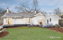 12 Mangarra Road, Canterbury, Vic 3126