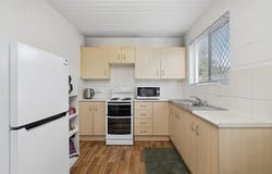 219 Farm Street, Kawana, Qld 4701
