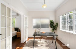 122 Kadumba Street, Yeronga, Qld 4104