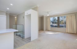 5 Lloyd Court, Valentine, NSW 2280