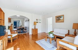35 Simmons Drive, Seaholme, Vic 3018