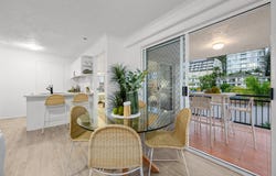 8/205-207 Boundary Street, Coolangatta, Qld 4225