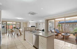 196 Pine Street, Wynnum, Qld 4178