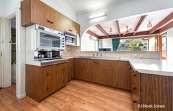 34 Illoura Avenue, Ringwood East, Vic 3135
