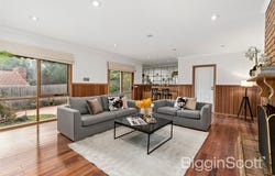 5 St James Court, Doncaster East, Vic 3109
