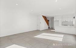 2/42 Fairmount Street, Hadfield, Vic 3046