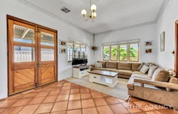 10 Starfire Close, Kalbarri, WA 6536