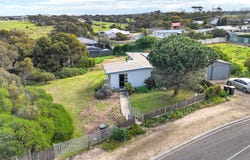 9-11 Brownlow Crescent, Kingscote, SA 5223
