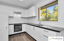 5 Woodlark Place, Glenfield, NSW 2167