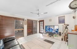 69 Boles Street, West Gladstone, Qld 4680