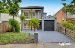 24 Rhine Drive, Roxburgh Park, Vic 3064