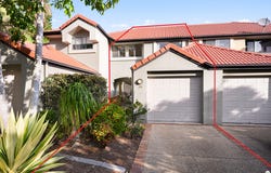 125/19 Santa Barbara Road, Hope Island, Qld 4212